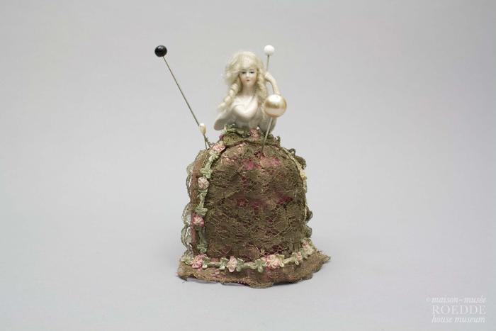 Hat Pin Doll Cushion